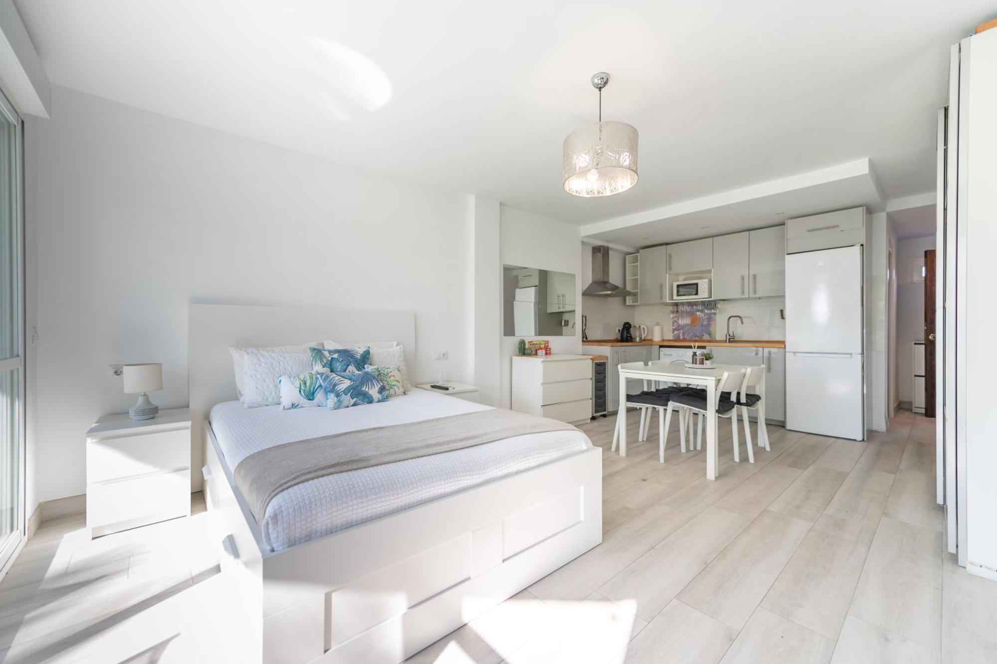 Appartement Moderno Estudio Y Piscina A 50 Metros De La Playa Marbella